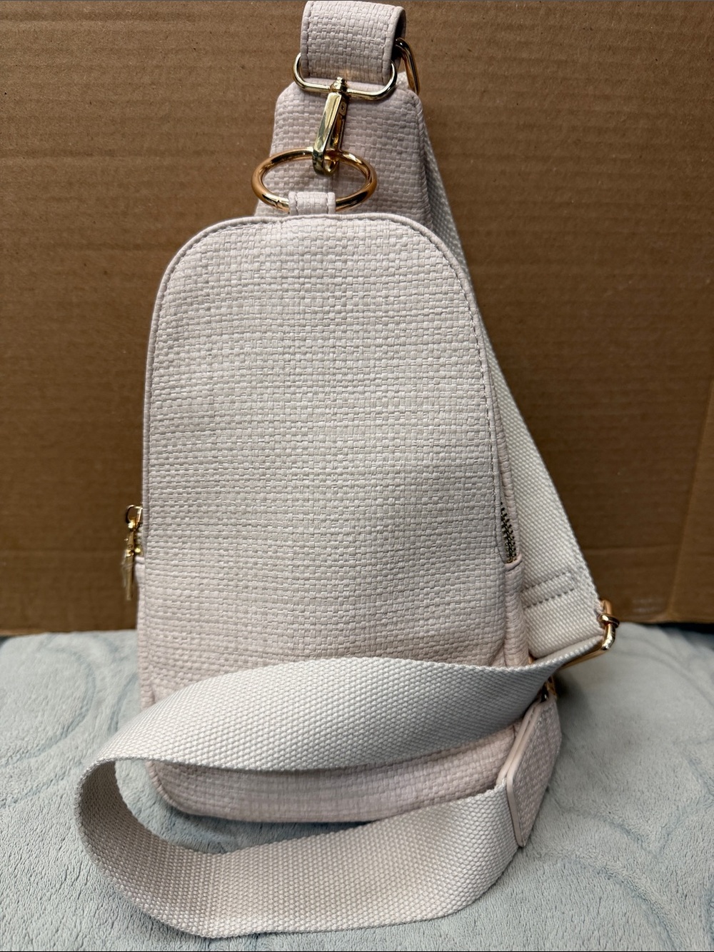 Moda Luxe Beige Crossbody Bag with Gold Hardware